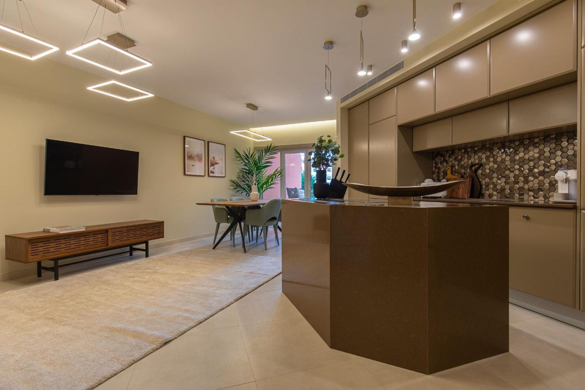 Deluxe 2Bdr Apartment In Carcavelos By Lovelystay Buitenkant foto